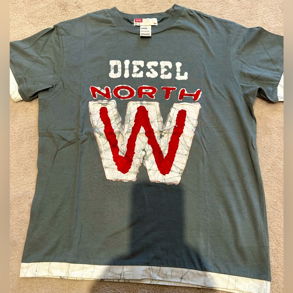 Boys Designer DIESEL T-Shirt Top Khaki Red Cream Textured Size M 8-10 100%Cotton